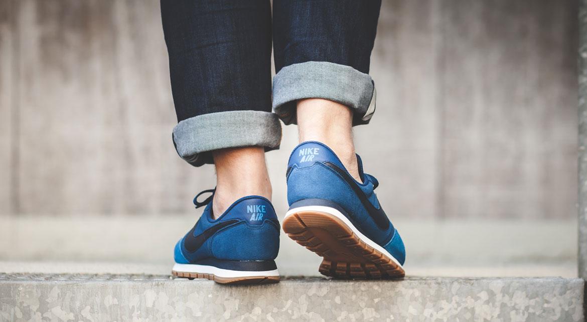 Nike Air Pegasus '83 Leather 